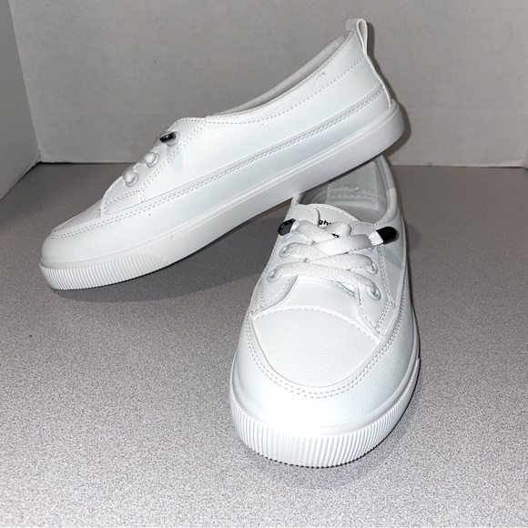 Slip On Sneakers white size 8.5 Casual Low Top Flat Skate Shoes lace comfy nwot - Picture 3 of 12